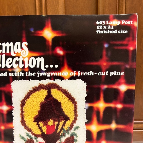 Vintage 1978 Betty's Christmas Latch Rug Hook Kit 603 Lamp Post New Sealed - Picture 2 of 5